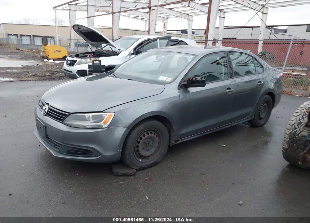 2013 VOLKSWAGEN JETTA 2.0L S VIN: 3VW2K7AJXDM225092