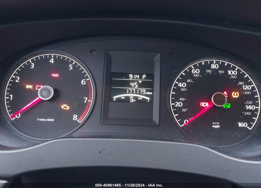 2013 VOLKSWAGEN JETTA 2.0L S VIN: 3VW2K7AJXDM225092