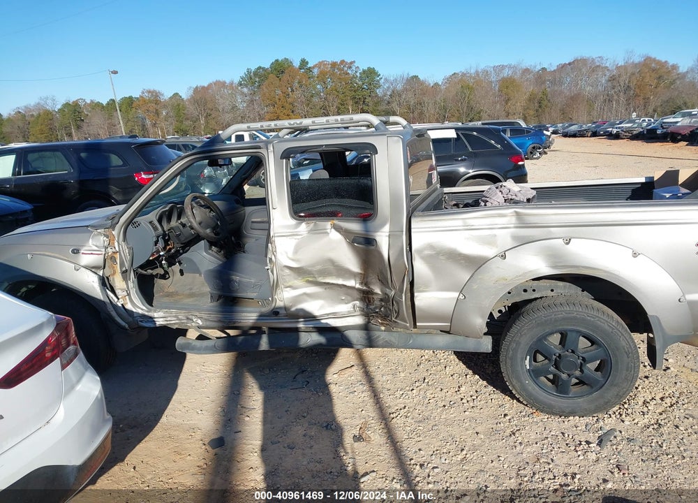 2003 NISSAN FRONTIER SVE-V6 VIN: 1N6MD29Y33C465074