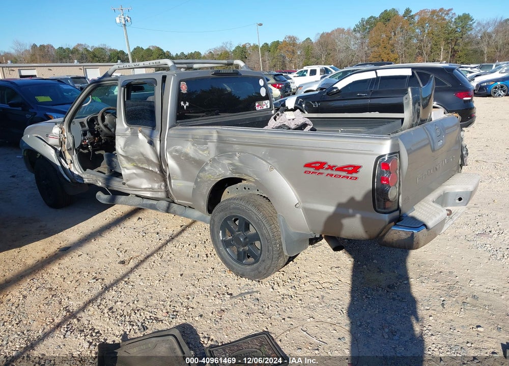 2003 NISSAN FRONTIER SVE-V6 VIN: 1N6MD29Y33C465074