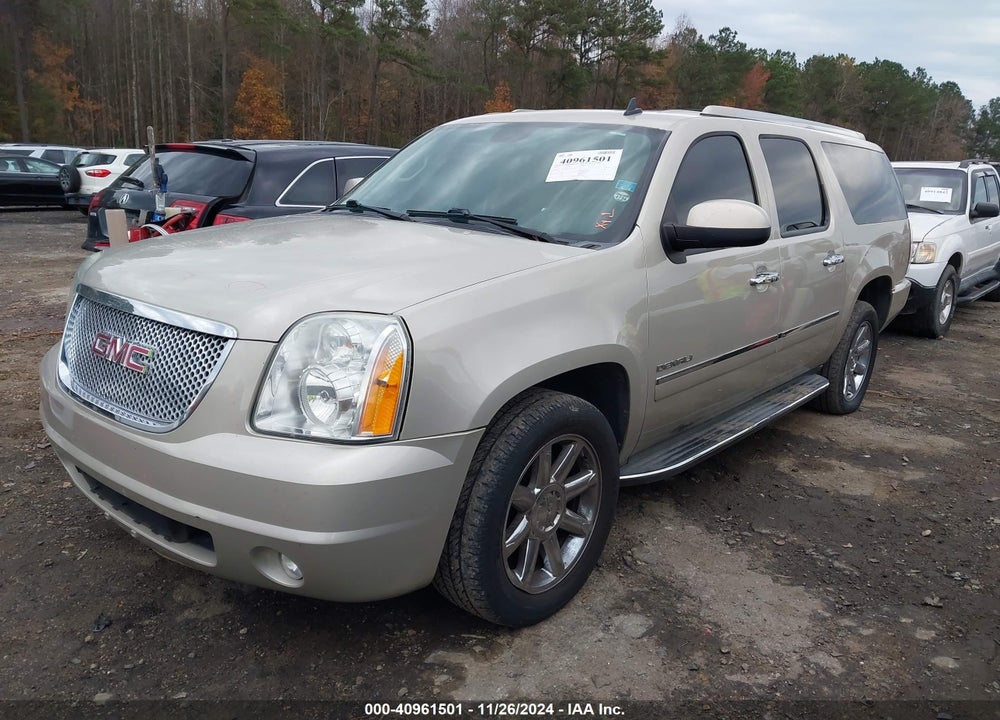 2013 GMC YUKON XL 1500 DENALI VIN: 1GKS2MEF1DR164757