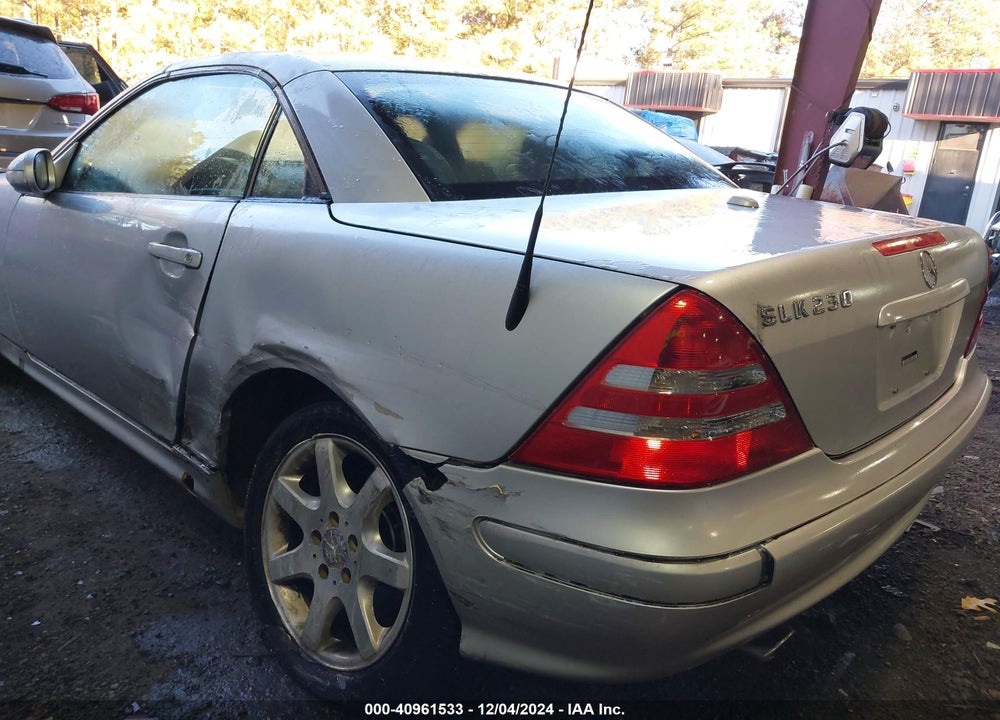 2003 MERCEDES-BENZ SLK 230 KOMPRESSOR VIN: WDBKK49F53F277339