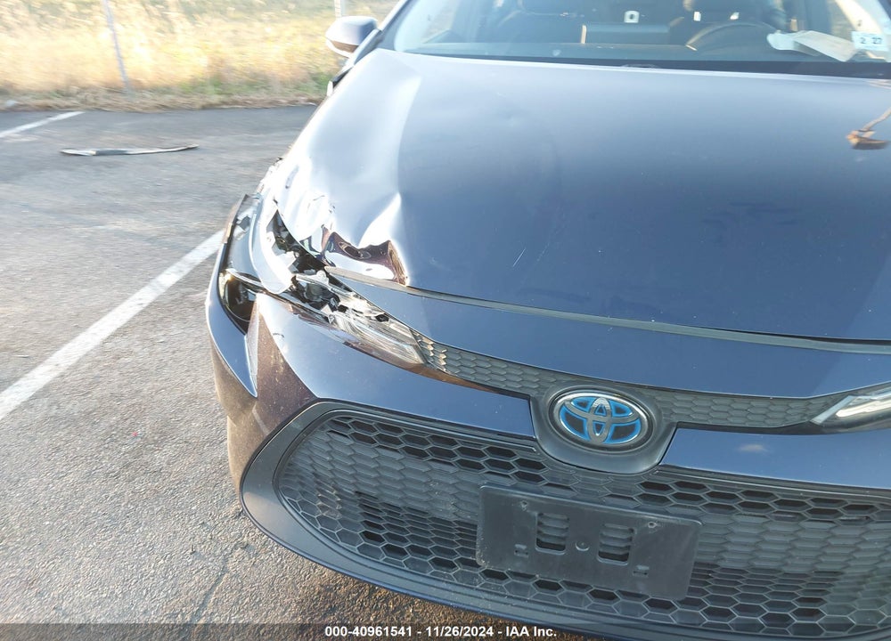 2022 TOYOTA COROLLA VIN: JTDEAMDE2NJ054028