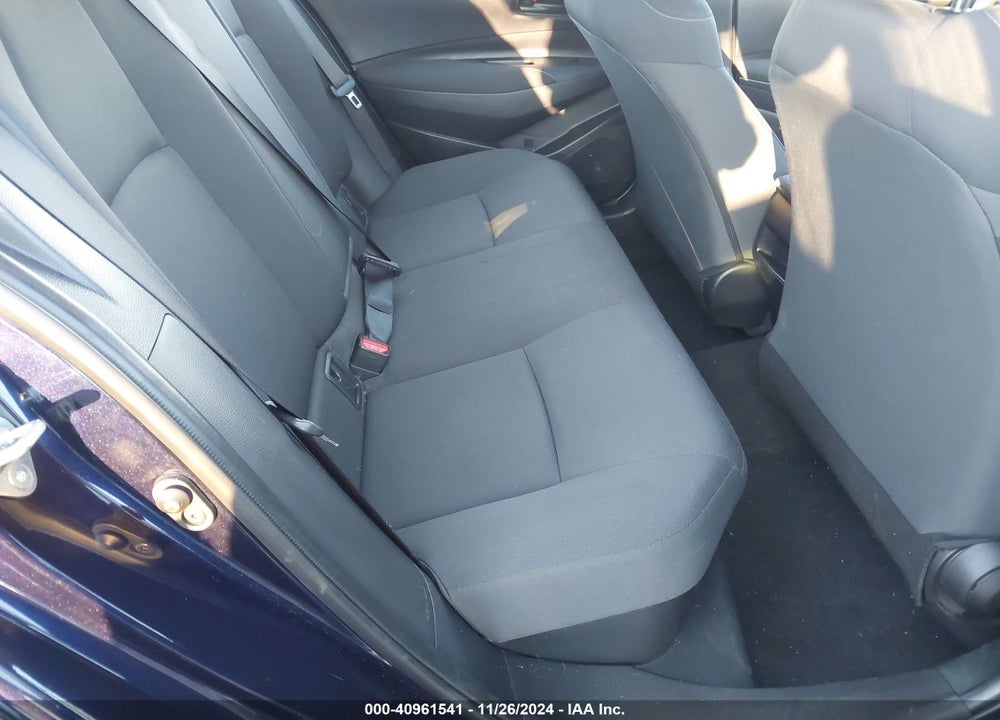 2022 TOYOTA COROLLA VIN: JTDEAMDE2NJ054028