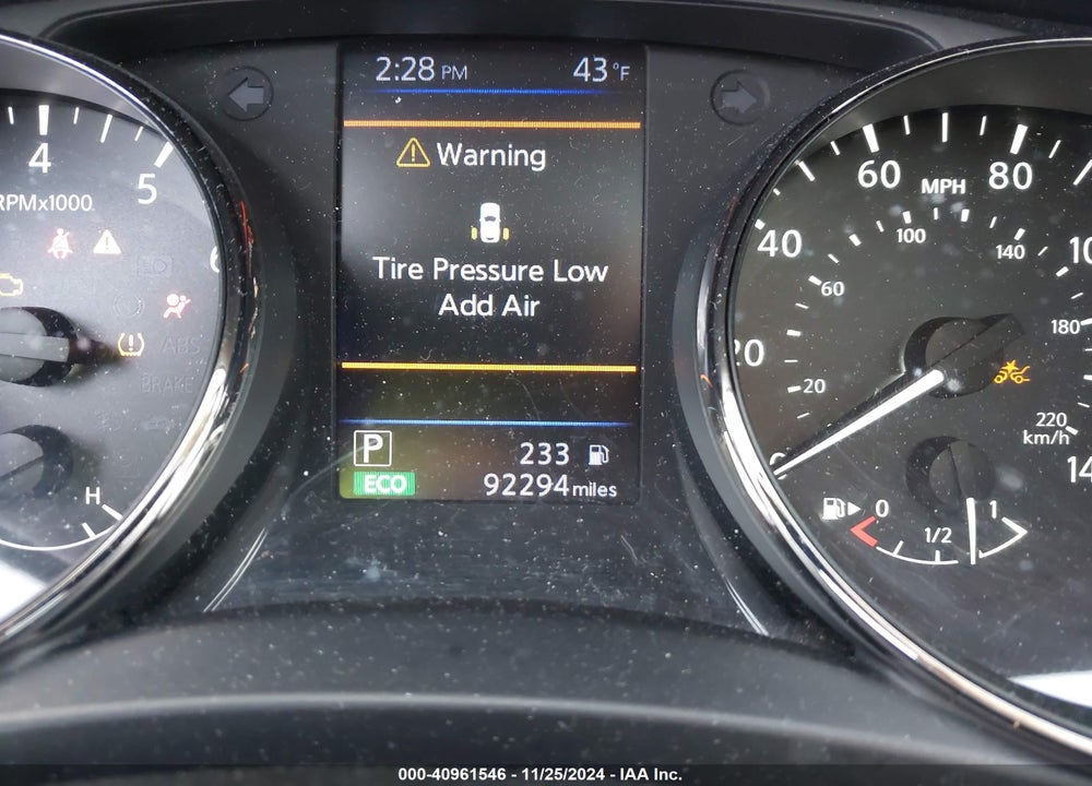 2018 NISSAN ROGUE SL VIN: JN8AT2MV9JW329621