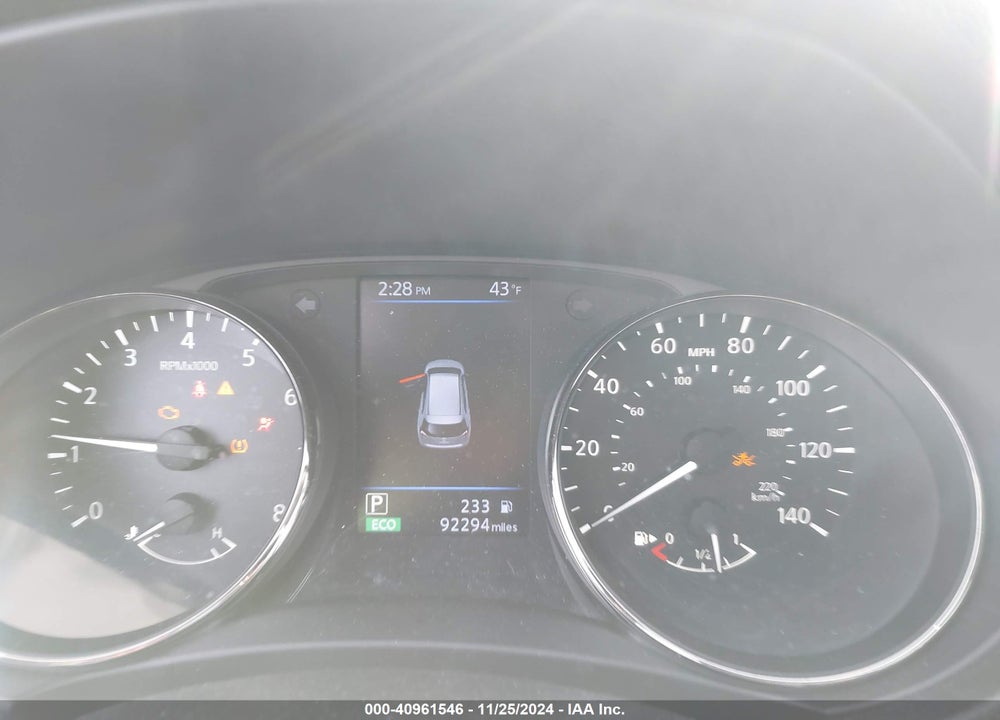 2018 NISSAN ROGUE SL VIN: JN8AT2MV9JW329621