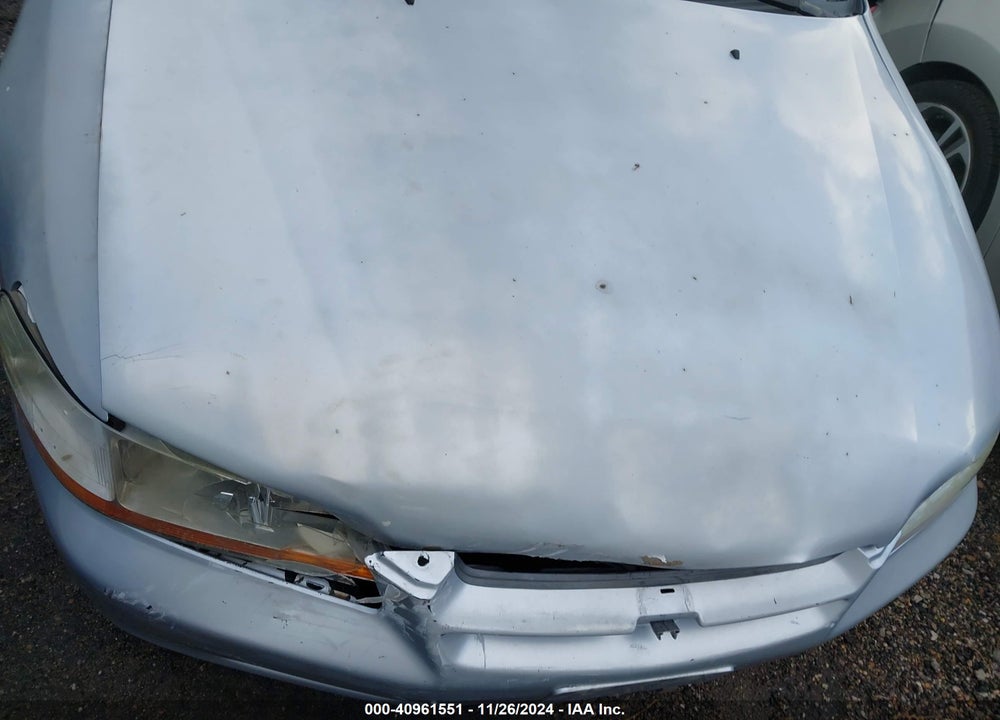 1998 HONDA ACCORD VIN: 1HGCG5640WA035383