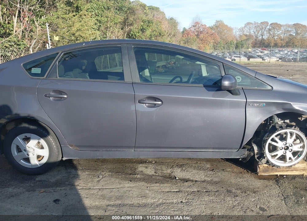 2010 TOYOTA PRIUS III VIN: JTDKN3DU3A0124712