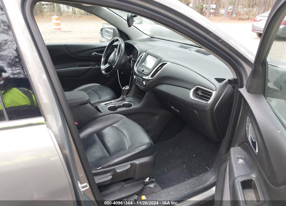 2018 CHEVROLET EQUINOX LT VIN: 3GNAXJEV0JS649597