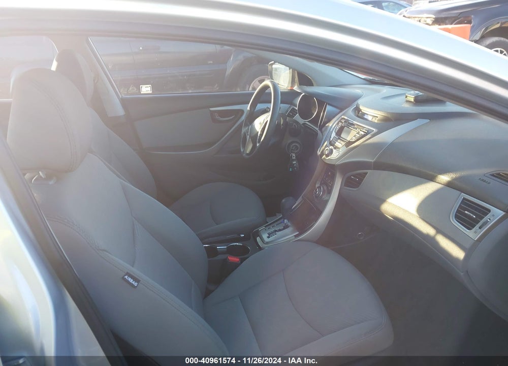 2013 HYUNDAI ELANTRA GLS VIN: 5NPDH4AE5DH197283