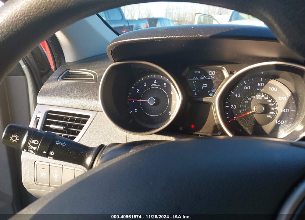 2013 HYUNDAI ELANTRA GLS VIN: 5NPDH4AE5DH197283