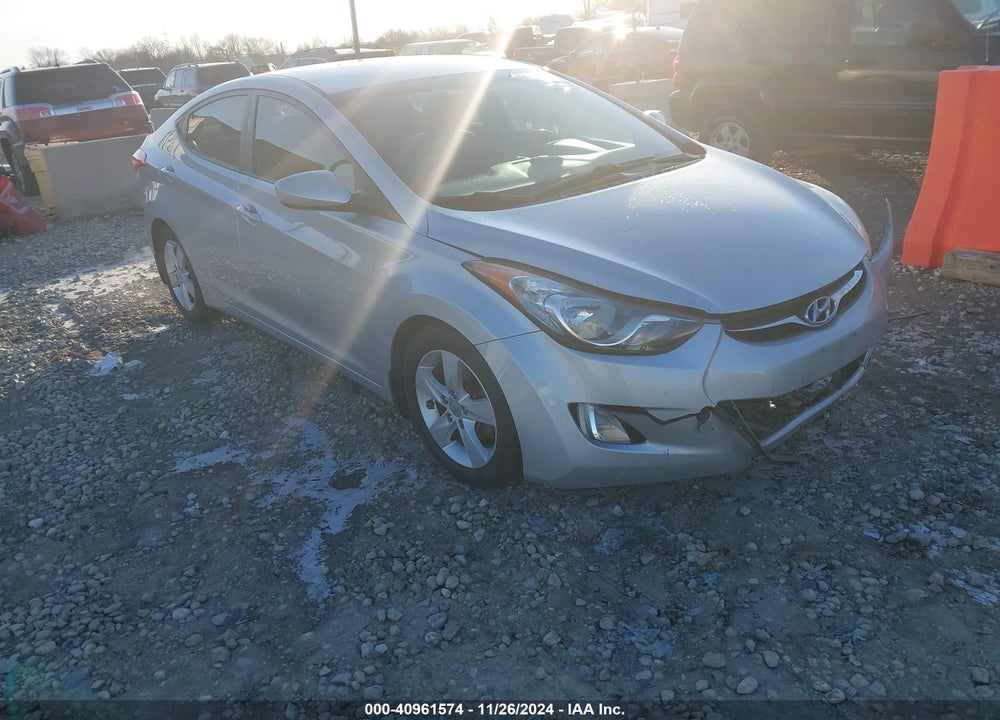 2013 HYUNDAI ELANTRA GLS VIN: 5NPDH4AE5DH197283