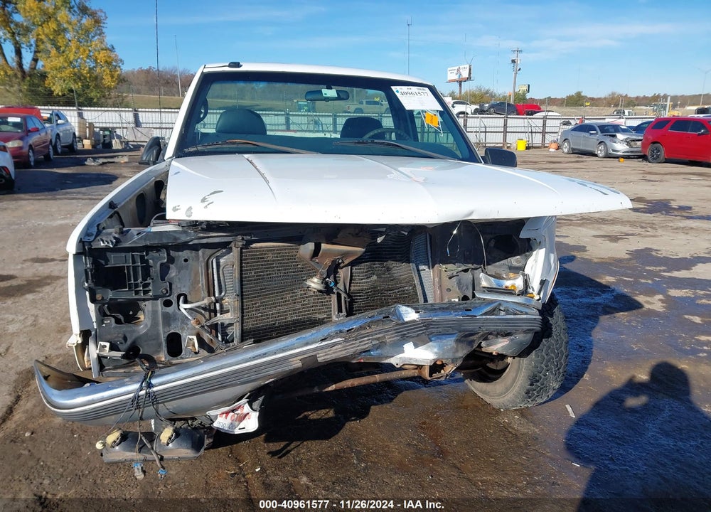 2000 CHEVROLET C2500 VIN: 1GCGC24RXYR143278