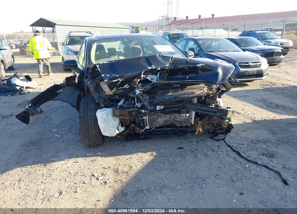 2018 FORD FUSION SE VIN: 3FA6P0H7XJR125666