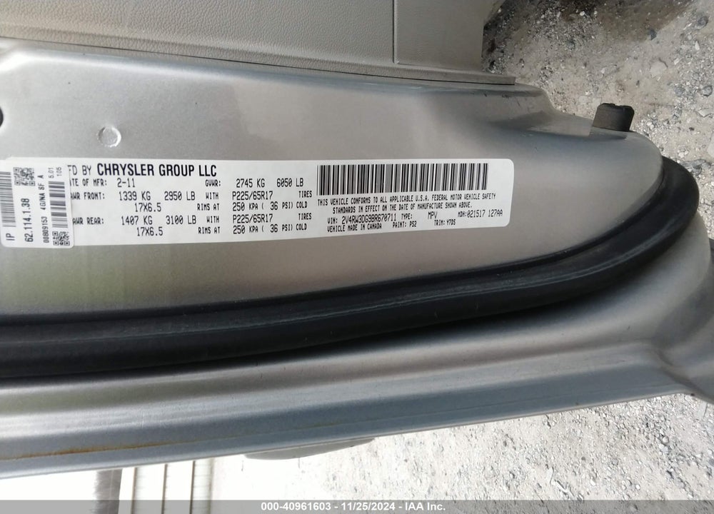 2011 VOLKSWAGEN ROUTAN SE VIN: 2V4RW3DG9BR670711