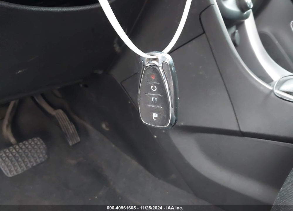 2017 CHEVROLET TRAX LT VIN: 3GNCJLSB6HL174106