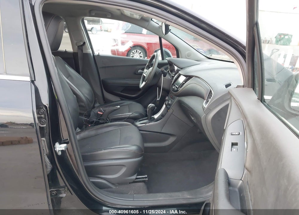 2017 CHEVROLET TRAX LT VIN: 3GNCJLSB6HL174106