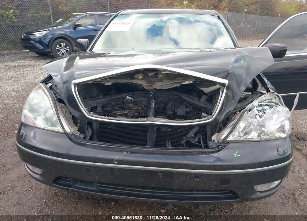 2003 LEXUS LS 430 VIN: JTHBN30F430100928