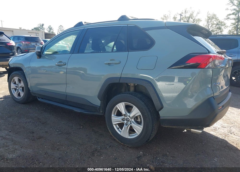 2019 TOYOTA RAV4 XLE VIN: JTMW1RFV6KD018528