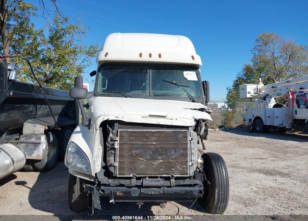 2016 FREIGHTLINER CASCADIA 125 VIN: 1FUJGLD54GLHN1596