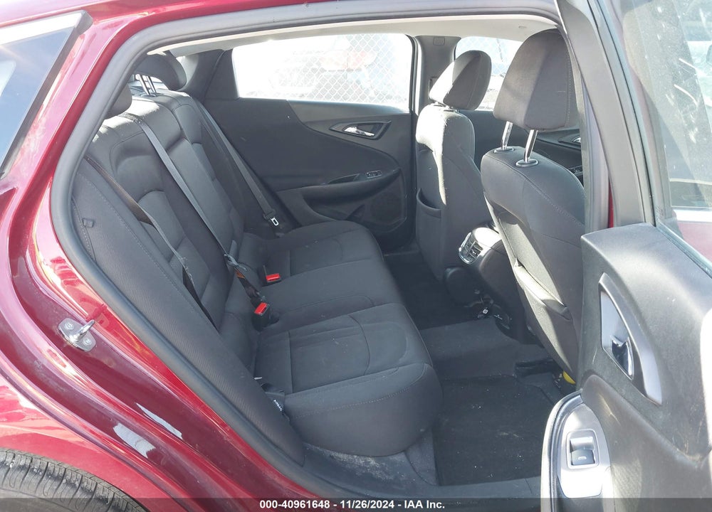 2018 CHEVROLET MALIBU VIN: 1G1ZD5STXJF268917