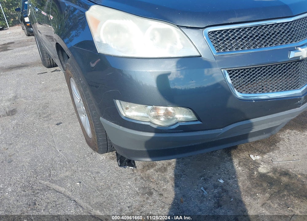2012 CHEVROLET TRAVERSE LS VIN: 1GNKRFED6CJ301911