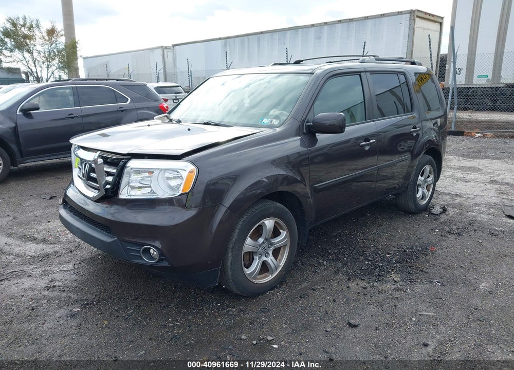 2015 HONDA PILOT EX-L VIN: 5FNYF4H60FB032037