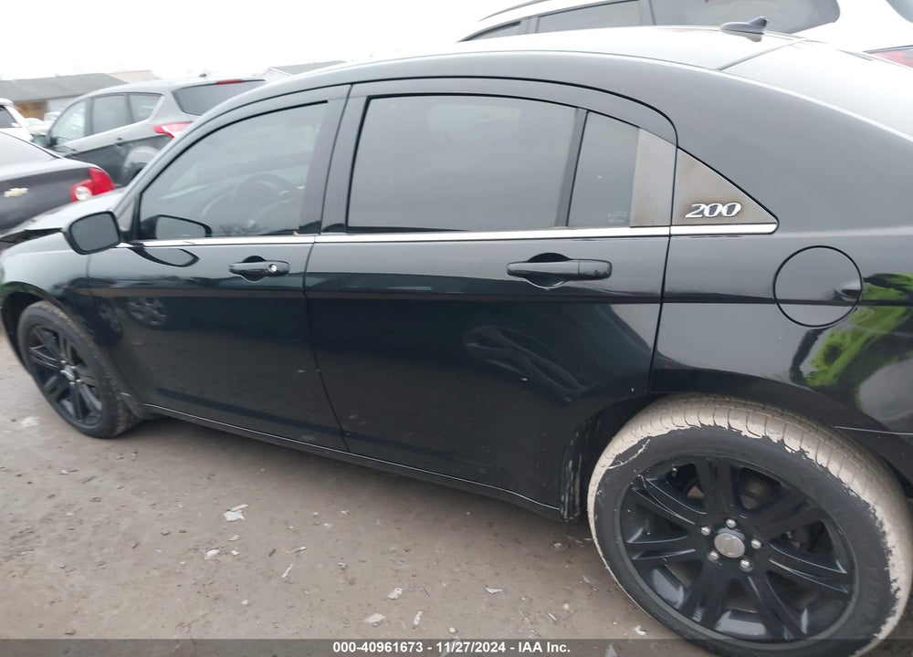 2011 CHRYSLER 200 TOURING VIN: 1C3BC1FB4BN613795