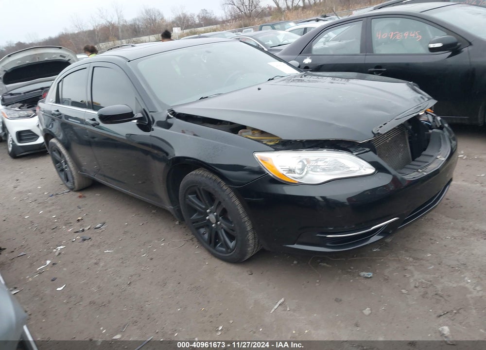 2011 CHRYSLER 200 TOURING VIN: 1C3BC1FB4BN613795