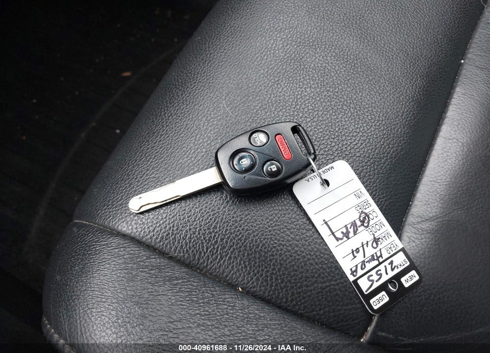 2012 HONDA PILOT EX-L VIN: 5FNYF4H74CB036354