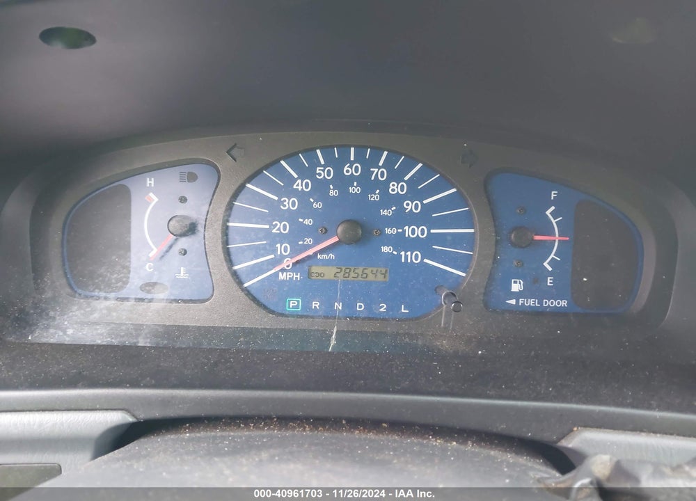 2003 TOYOTA SIENNA VIN: 4T3ZF19C93U551570