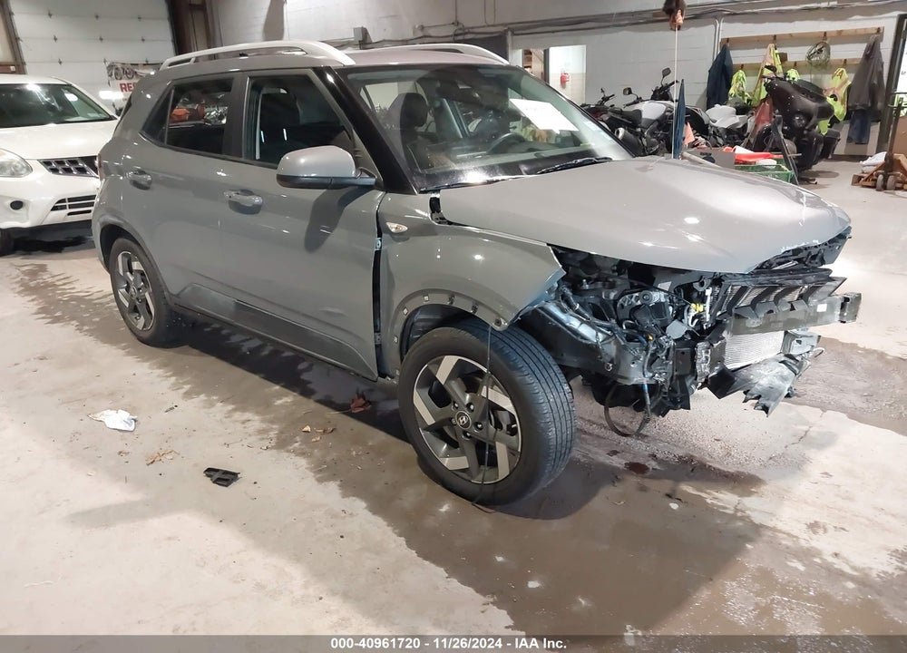 2021 HYUNDAI VENUE SEL VIN: KMHRC8A3XMU094176