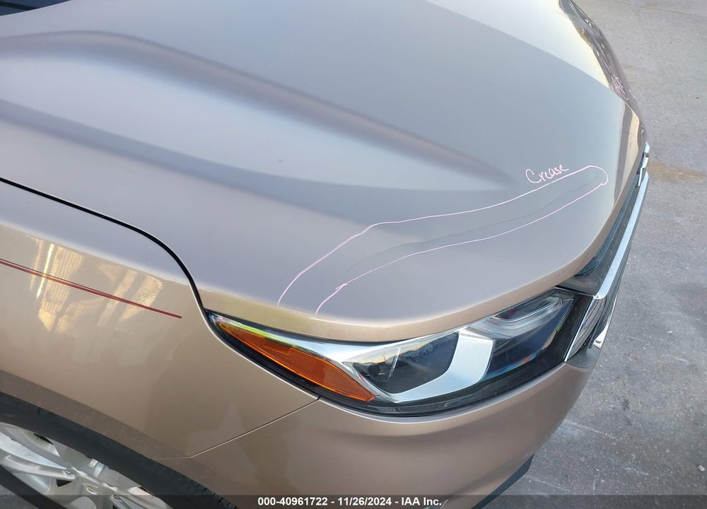 2019 CHEVROLET EQUINOX LT VIN: 2GNAXKEVXK6148187