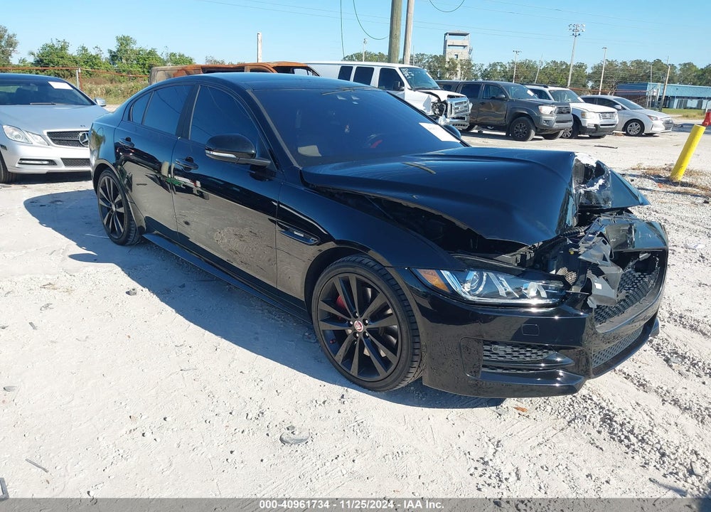 2017 JAGUAR XE 35T R-SPORT VIN: SAJAF4BV8HA962184