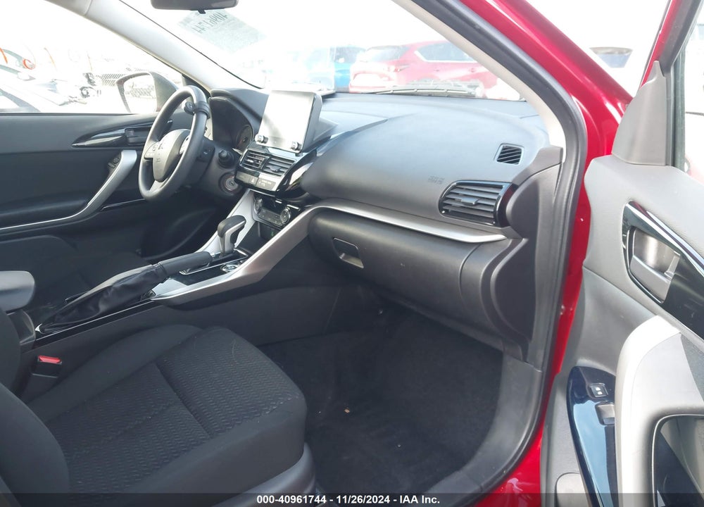 2022 MITSUBISHI ECLIPSE CROSS LE VIN: JA4ATVAA4NZ057525