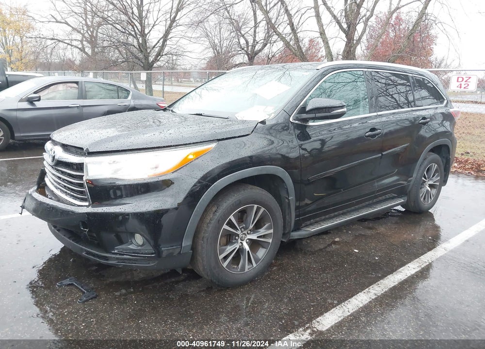 2016 TOYOTA HIGHLANDER XLE V6 VIN: 5TDJKRFH8GS279415