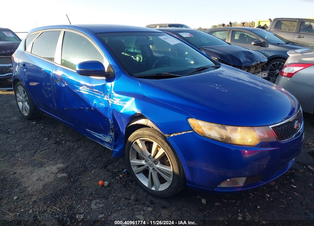 2011 KIA FORTE SX VIN: KNAFW5A32B5415189