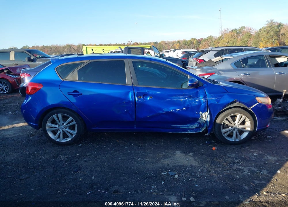 2011 KIA FORTE SX VIN: KNAFW5A32B5415189