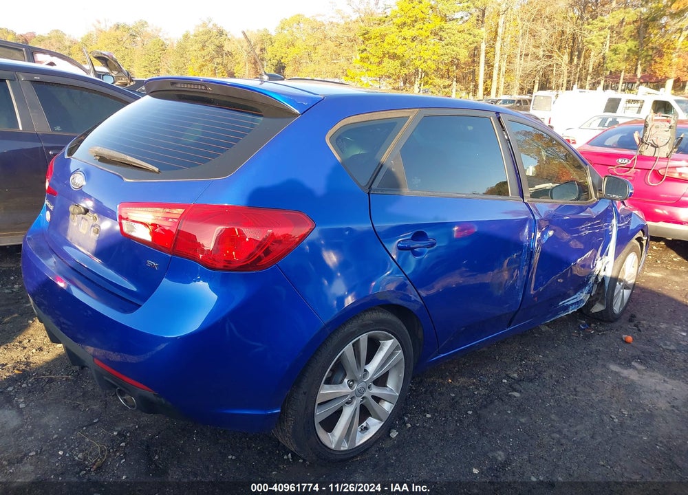 2011 KIA FORTE SX VIN: KNAFW5A32B5415189