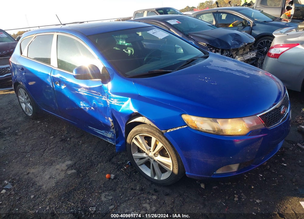 2011 KIA FORTE SX VIN: KNAFW5A32B5415189