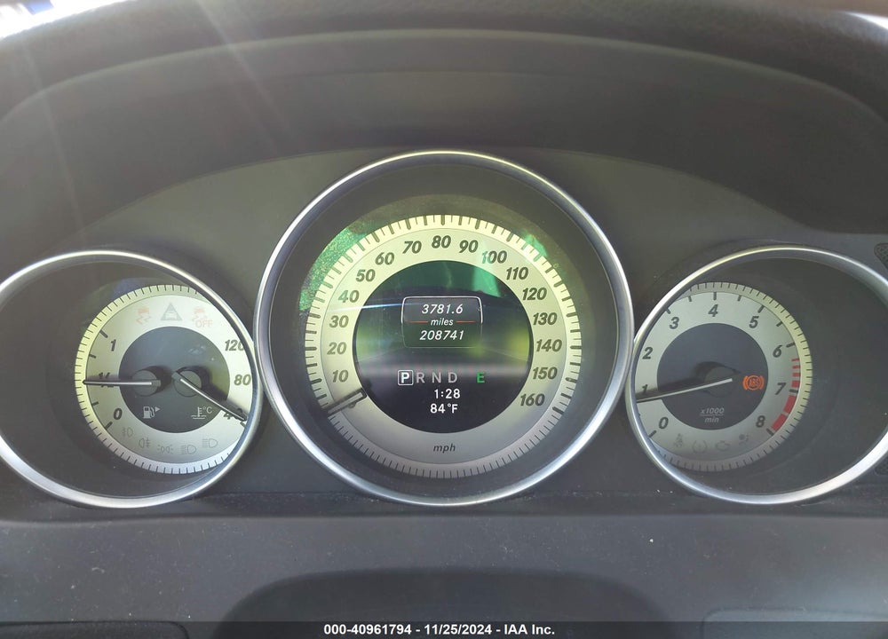 2013 MERCEDES-BENZ C 250 LUXURY/SPORT VIN: WDDGF4HB7DA785732