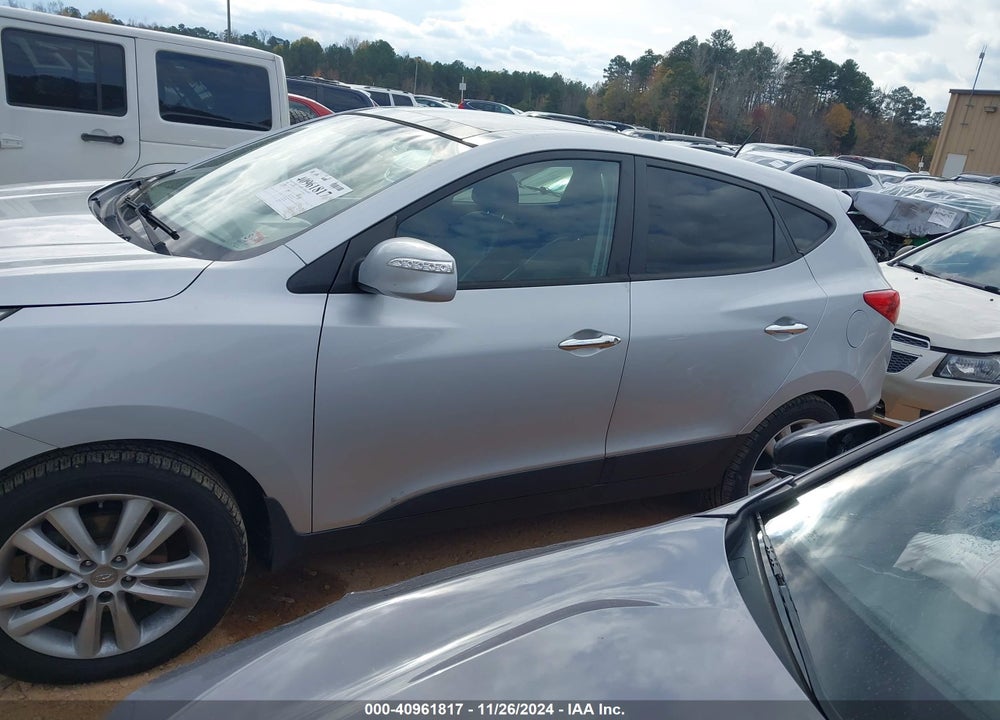 2013 HYUNDAI TUCSON LIMITED VIN: KM8JU3AC1DU744459