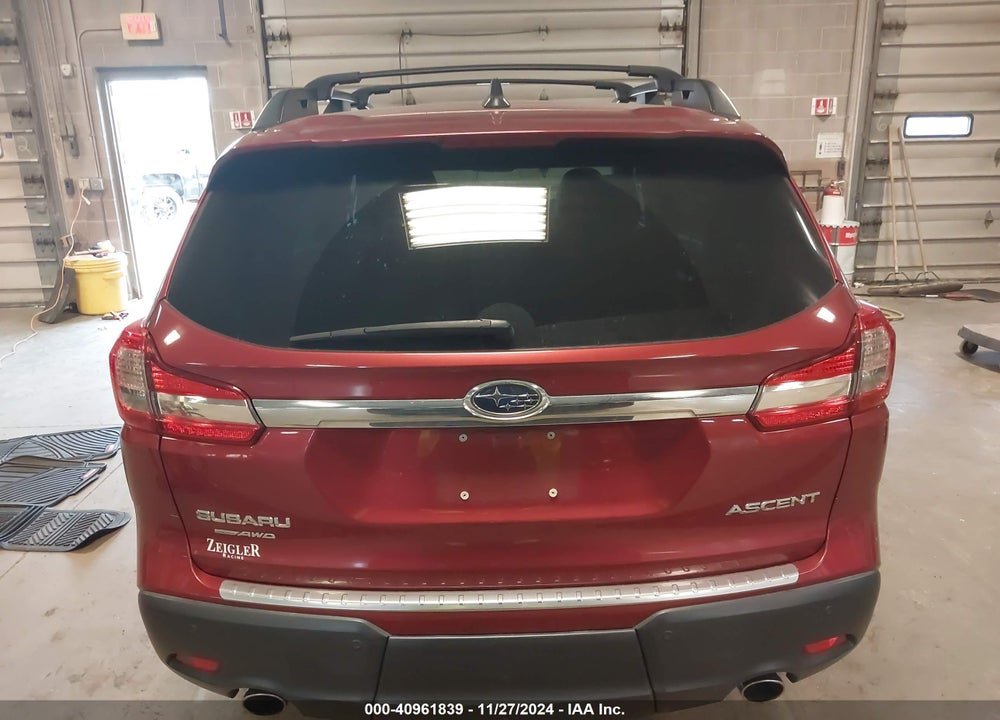 2019 SUBARU ASCENT PREMIUM VIN: 4S4WMACD9K3412823