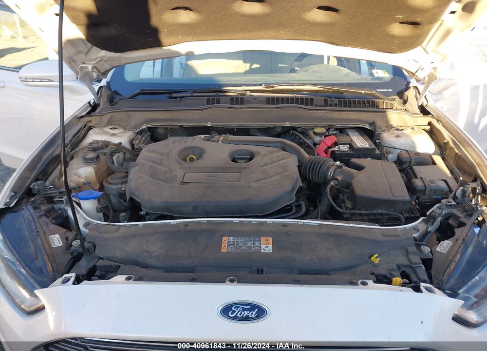 2015 FORD FUSION SE VIN: 3FA6P0T98FR140909