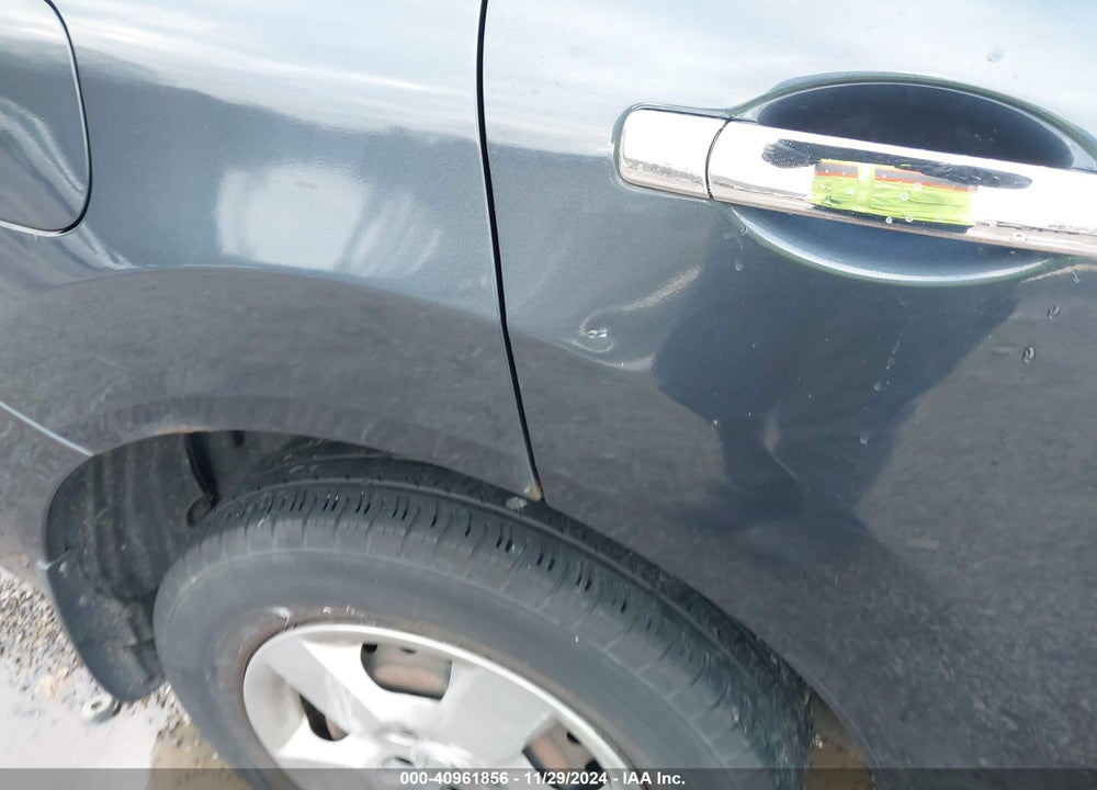 2013 NISSAN ROGUE S VIN: JN8AS5MV3DW652409