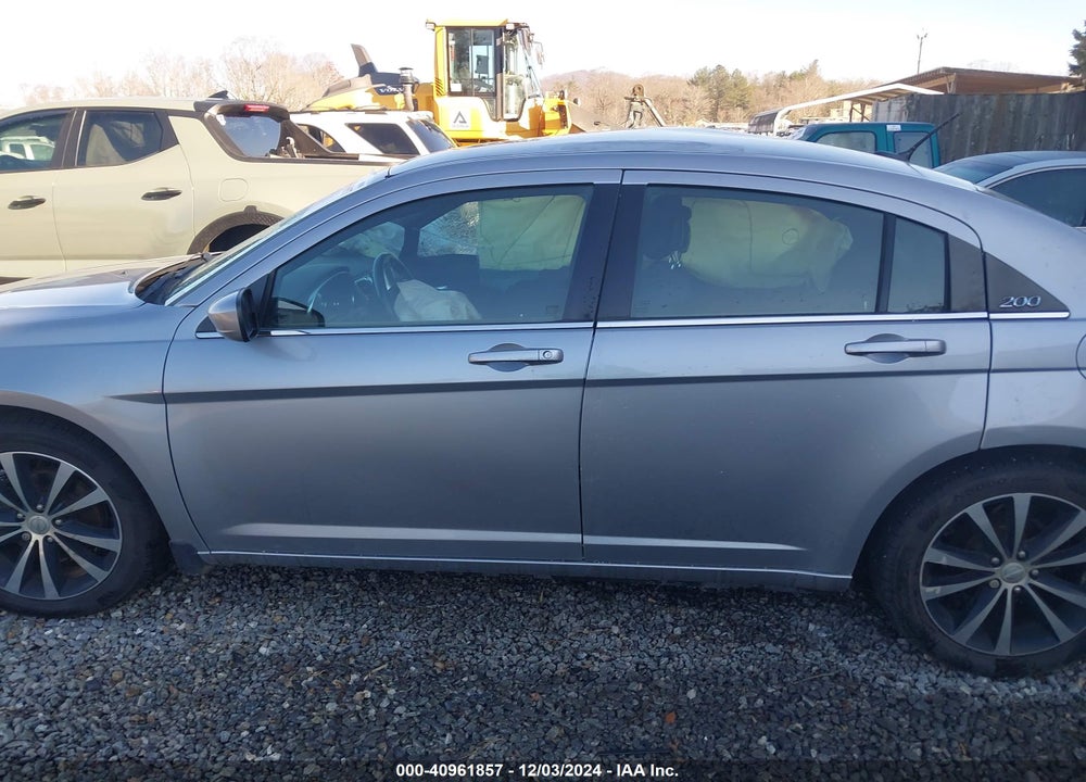 2014 CHRYSLER 200 TOURING VIN: 1C3CCBBG7EN117552