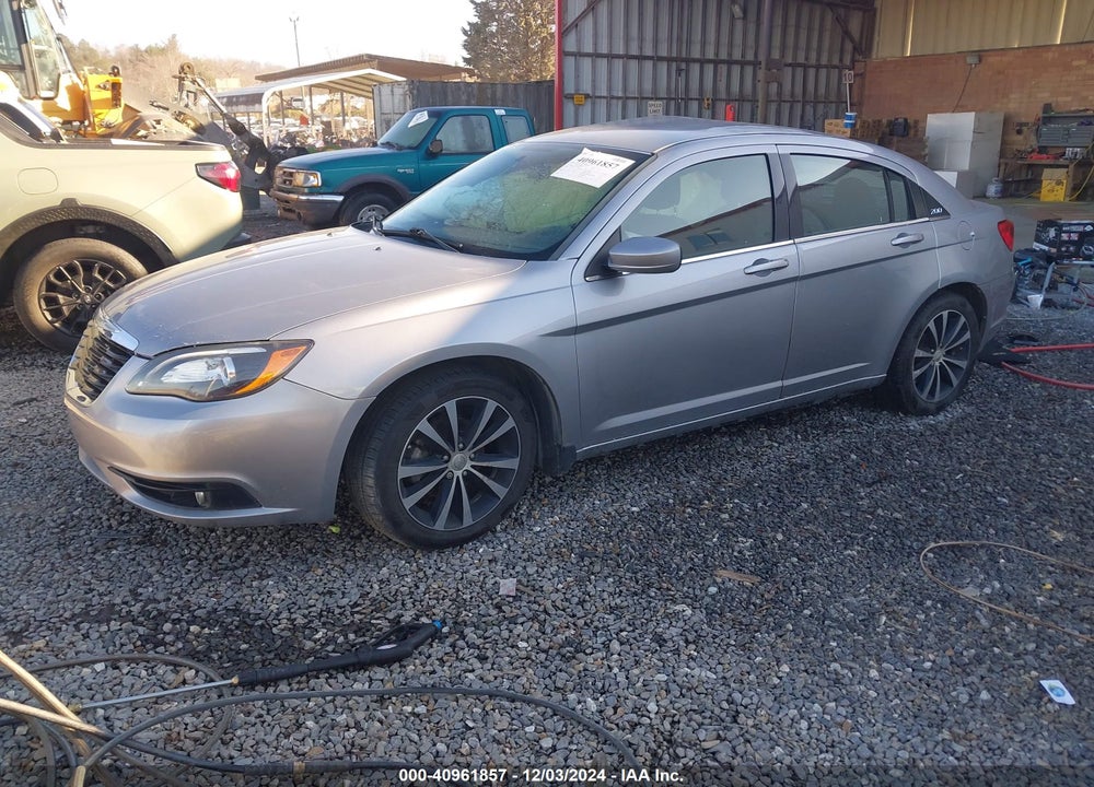2014 CHRYSLER 200 TOURING VIN: 1C3CCBBG7EN117552