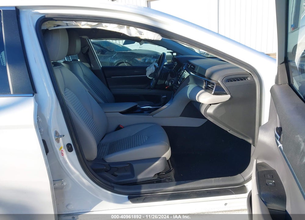 2019 TOYOTA CAMRY SE VIN: 4T1B11HKXKU759912