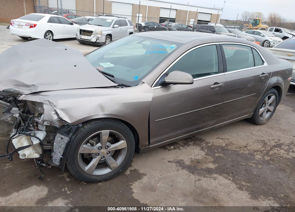 2011 CHEVROLET MALIBU VIN: 1G1ZC5EU4BF390584