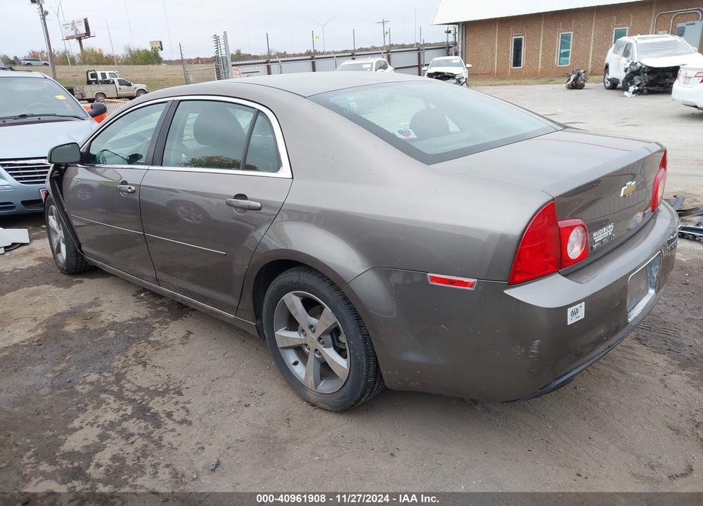 2011 CHEVROLET MALIBU VIN: 1G1ZC5EU4BF390584